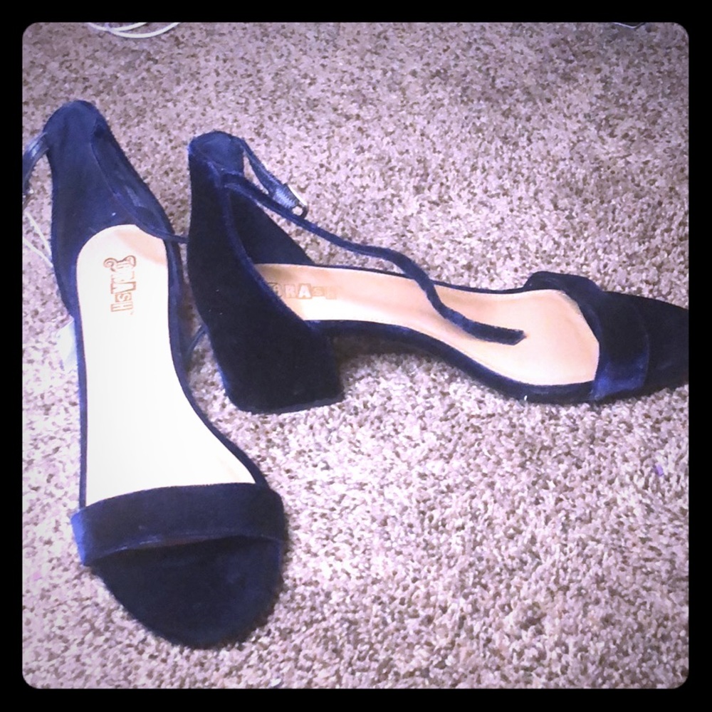 Velvet Blue Heels - size 10